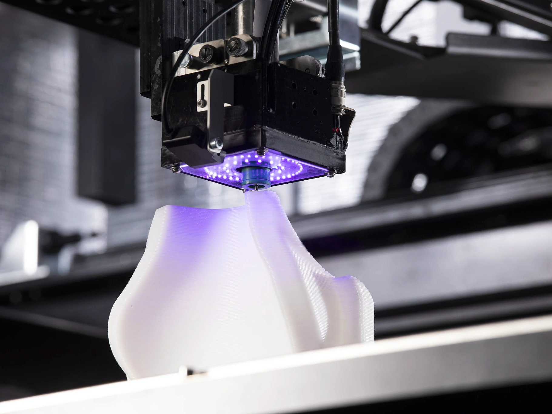 マテリアルジェッティング 3D プリントサービスの利点