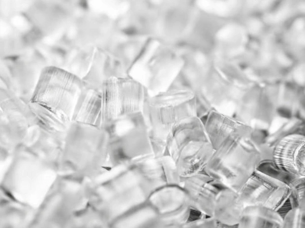 プラスチック材料