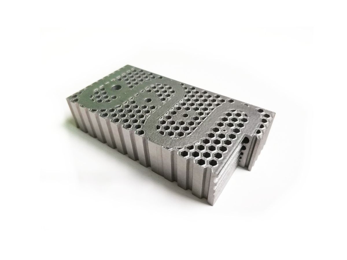 Where Art Meets Engineering: 3D Printed Carbon Steel Decorative Panels for Architecture